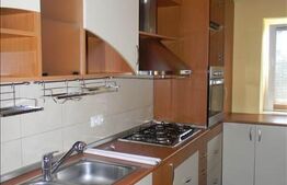 Apartament, 3 camere, 70 mp, zona strazii Plopilor!