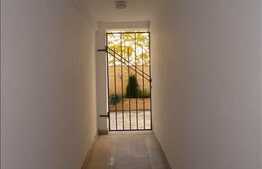 65 mp . Finisat . Parcari Subterane ! Cabinete, Office !