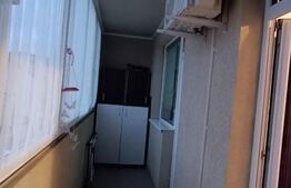 Apartament semidecomandat cu 2 camere, parcare inclusa, zona Terra