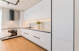 Apartament 3 camere, 95 mp, 2 parcari, zona UMF