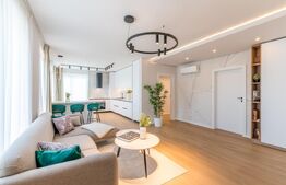 Apartament 3 camere, 95 mp, 2 parcari, zona UMF