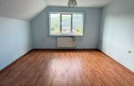 Casă individuală cu teren de 800 mp de vânzare în Cornești, comuna Mihai Viteazu