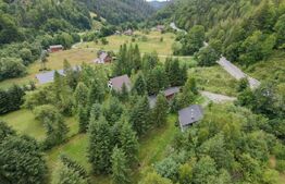 Cabană la munte cu saună finlandeză și teren generos