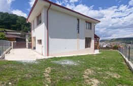 NOU ! Casa individuala 120mp,teren 702mp, zona rezidențială Chinteni, panorama !