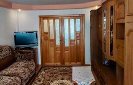 Apartament cu 3 camere 55mp. decomandat, cu garaj și parcare