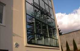 300 mp. Office clasa B.  Superfinisat !