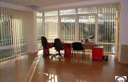 300 mp. Office clasa B.  Superfinisat !