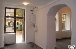 Spatiu de birouri in centrul orasului ideal sediu de firma, recent renovat!