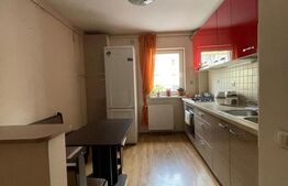 Apartament cu 2 camere, decomandat, loc de parcare – Zona Tractorul, Brașov