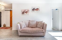 Vând apartament, 2 camere, cu gradina, de 44 mp utili, Floresti