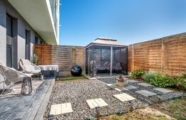 Vând apartament, 2 camere, cu gradina, de 44 mp utili, Floresti