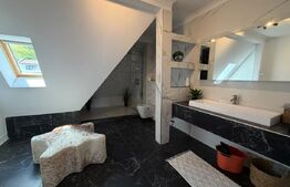 Apartament 3 camere, 100 mp, parcare, zona Vivo 