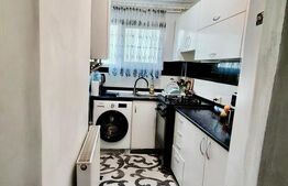 Apartament cu 2 camere 42 mp, semidecomandat, cu loc de parcare