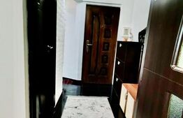Apartament cu 2 camere 42 mp, semidecomandat, cu loc de parcare