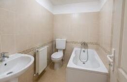 Apartament 3 camere, 87.20 mp, Etaj 3 + Mansardă – Zona Parcului, Făgăraș