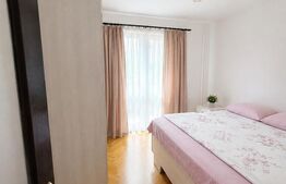 Apartament 2 camere, decomandat,  Parcare, 54mp, Zona UMF