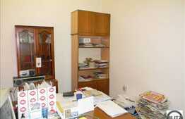 De inchiriat spatiu pentru birouri in zona Pietei Mihai Viteazul