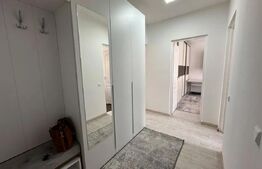 Apartament 2 camere cu bucatarie decomandata, parcare, zona Porii