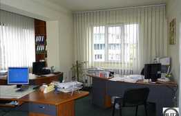 Pret bun pentru un sediu de firma in centru!