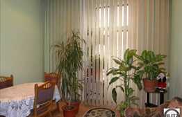 Spatiu 50 mp pe strada Eroilor!