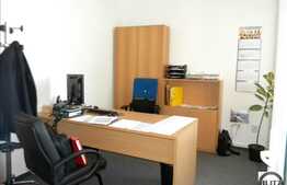 Spatiu de birouri, 100 mp superfinisat, mochetat.