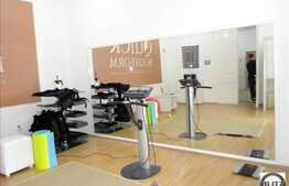 Spatiu de inchiriat pe strada Eroilor!