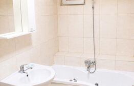 Apartament 3 camere, 92 mp, parcare, zona Afi Mall