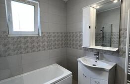 Apartament 3 camere, modern, 68 mp, parcare, zona Florilor 