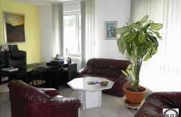 80 mp utili in cladire cu pozitionare excelenta.