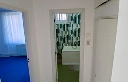 Apartament cu 2 camere, 52 mp, parcare, zona Tractoru