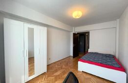 Apartament 3 camere, decomandat, 80 mp, balcon, Piata Cipariu