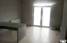 Inchiriere spatiu cu 120 mp utili, acces din E60, 8 locuri parcare