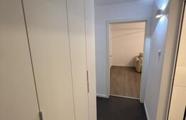 Apartament 3 camere, decomandat, parcare, zona UMF