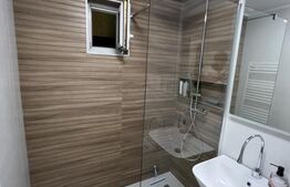 Apartament 3 camere, decomandat, parcare, zona UMF
