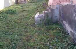 Proprietate de vanzare, 41.16 mp, teren 2.111 mp, zona Sandulesti - Cheia 