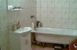 Vanzare apartament cu 1 camera la etaj intermediar