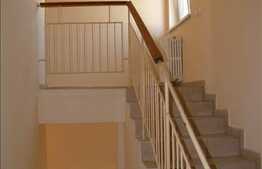 Un spatiu potrivit pentru sediu de firma. Pret bun !