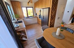 Unitate duplex modern, finisat, 120 mp utili,305 mp teren, Valea Seaca-Popesti !