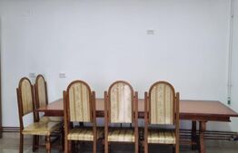 Casă cu 2 camere, 50 mp, zona Centru 