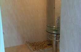 100 mp utili in zona Teatrului National, posibilitate de recompartimentare