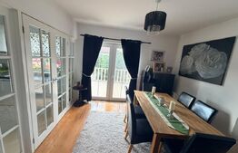 Casa individuala de vanzare, 203 mp, teren 1032 mp, zona Sanpetru