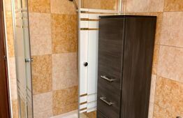 Apartament 3 camere, 83 mp, zona Blumana