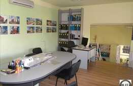 Locatie excelenta, superfinisaje!