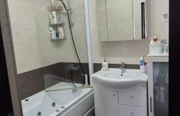 Apartament 2 camere semidecomandat, parcare, zona Terra 