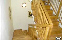 Spatiu pentru birouri in imobil tip vila 150 mp