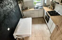 Apartament cu 2 camere 51 mp. decomandat, cu loc de parcare și boxă incluse