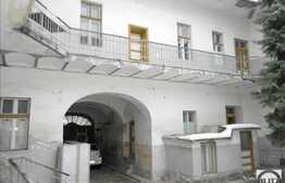 Spatiu 720 mp  pozitionat execelent in zona de interes!