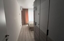 Apartament 3 camere, 2 bai, parcare, zona UMF