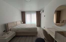 Apartament 3 camere, 2 bai, parcare, zona UMF