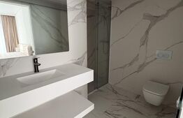 Apartament 3 camere, 2 bai, parcare, zona UMF